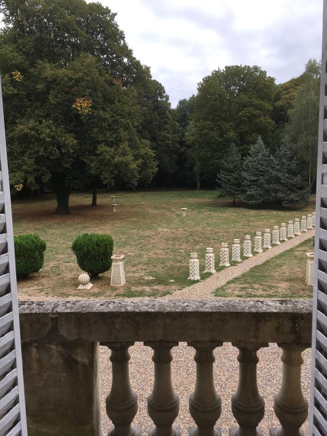 לינה וארוחת בוקר וארן ווזל Chateau Nevers מראה חיצוני תמונה